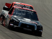 【NASCARキャンピングワールド 第13戦】トヨタ タンドラ、1-2フィニッシュ 画像