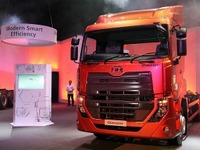 ＵＤトラックス、新興国向け大型トラック発売　タイ工場で製造 画像