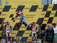 【MotoGP 第12戦】ヤマハ、ロレンソが接戦を制し今季4勝目 画像