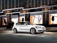 BMW 限定車 116iファッショニスタ を再販…運転支援システムなどを追加 画像