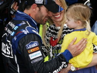 【NASCAR】ジョンソン、2人目の女児誕生で予選を欠場、決勝には参加予定 画像