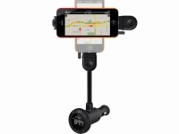 ベルキン、iPhone/iPod向けクレードル一体型車載用トランスミッターを発売 画像