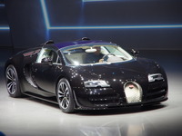 【フランクフルトモーターショー13】ブガッティ ヴェイロン 世界に3台の“Jean Bugatti” 画像