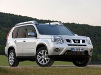 【フランクフルトモーターショー13】日産の謎の新型車、中国メディアが正体暴露…エクストレイル 新型 画像