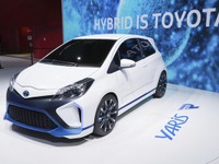 【フランクフルトモーターショー13】異次元ヴィッツHV、スーパーキャパシタはWECレーサー譲り 画像