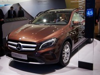 【フランクフルトモーターショー13】メルセデスベンツの小型SUV、GLA…若々しさを全面に［詳細画像］ 画像
