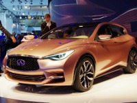 【フランクフルトモーターショー13】ルノー・日産アライアンス、ダイムラーとのパートナーシップ継続拡大を強調 画像