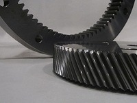 三菱重工、自動車・航空機製造業向けギヤシェーパST40Aを発売、ねじれ運動をNC化 画像