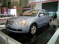 【上海モーターショー05】デザインが商品力になるか? …奇瑞汽車 画像