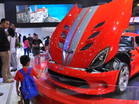 【ジャカルタモーターショー13】SRT バイパー、分かりやすさという武器［詳細画像］ 画像