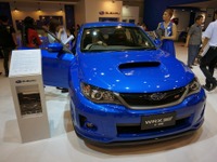 【ジャカルタモーターショー13】ドライビングプレジャーへのこだわり…スバル WRX STI［詳細画像］ 画像