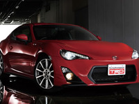 TRD、トヨタ 86 用 新パーツの受注開始…塗装済みレッドも新登場 画像