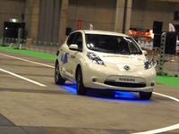 【CEATEC13】日産の自動運転車、実際の交通環境を意識 画像
