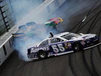 【NASCARスプリントカップ・チェイス 第4戦】スピン連発の原因はタイヤではなく路面 画像
