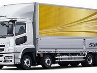 三菱ふそう、母と子の楽ラク運転講習会に大型トラックと中型路線バスを出展 画像
