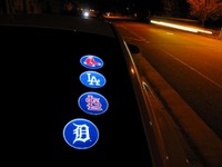 パワーデカール、夜間に自動点灯するLEDステッカーを発売 画像