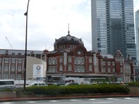 JR東日本、東京駅丸の内駅舎前の換気塔を切り下げ…見通しを改善 画像