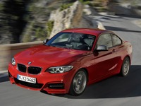 BMW 2シリーズクーペ、公式発表…M 235i は326psターボ 画像