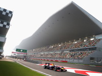 【F1】インドGP優勝で2013年シーズンのWタイトル決定 画像