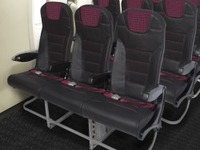 JAL、国内線の機内インテリアを一新、インターネットサービスも導入 画像