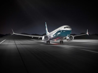 ボーイング、737 MAXのパフォーマンス改良を続行 画像