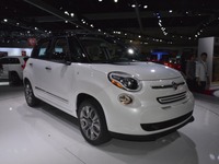 【IIHS衝突安全】フィアット500 の派生MPV、500L …最高評価 画像
