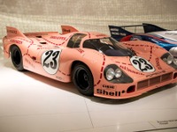 【ポルシェ 911 50周年】ルマンカーからモダン911まで［写真蔵］ 画像