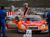 【SUPER GT 最終戦】GT500クラスドライバーズチャンピオンは#38 ZENT CERUMO SC430の立川祐路&平手晃平［写真蔵］ 画像