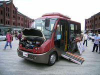 【エコカーワールド05】寄り道路線バス…早稲田大学 画像