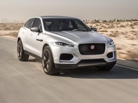 【ドバイモーターショー13】ジャガーのSUVコンセプト、C-X17 …シルバーボディに変身 画像