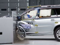 【IIHS衝突安全】ボルボ XC90、トップセーフティピック＋に認定…デビュー10年を経ての最高評価 画像