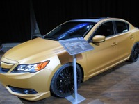 【SEMAショー13】アキュラの入門セダン、ILX に「ストリートパフォーマンス」…イエローボディに250psスーパーチャージャー 画像