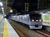 西武、12月の木・金曜夜間に臨時列車…拝島線でも臨時特急運転 画像