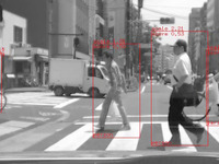 ZMP、単眼カメラによる歩行者・車両検出実験キットの販売を開始 画像