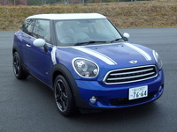 【MINI クーパーペースマンALL4 試乗】トルクの独自チューンが走りやすさの秘訣…島崎七生人 画像