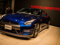 【東京モーターショー13】日産 GT-R に2014年モデル…走行性能をさらに向上 画像