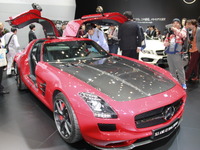【東京モーターショー13】メルセデス SLS AMG の最終モデル発売…300 SLがモチーフ、2980万円 画像