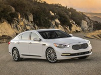 【ロサンゼルスモーターショー13】韓国キア、K900 発表…後輪駆動の大型高級セダン市場に挑む 画像