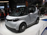 【東京モーターショー13】ヤマハ柳社長、4輪車市販は「15年あたりに欧州から」 画像