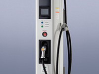 日産、EV用急速充電器を改良…実質価格は約45万円から 画像