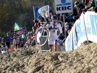 【UCI サイクロ‐クロス・ワールドカップ】ケイティ・コンプトン、コクシードで勝利しリード広げる 画像