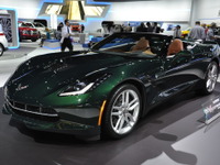 【ロサンゼルスモーターショー13】コルベット スティングレイ 2014年版、流線型ボディ［詳細画像］ 画像