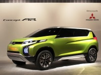 【東京モーターショー13】三菱コンセプト AR…三菱らしいSUVに機動性を盛り込んだMPV 画像
