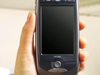 【神尾寿のアンプラグドWeek特別編】ドコモのBluetooth端末M1000発売…前編 画像