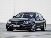 【広州モーターショー13】メルセデス Sクラス 新型、2014 中国カーオブザイヤーを受賞 画像