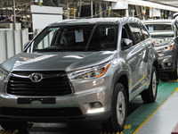 トヨタ、新型 ハイランダー 生産開始…米インディアナ工場 画像