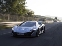 マクラーレン P1 、ニュルブルクリンク北コースで7分を切る…公式発表 画像