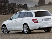 メルセデスベンツ Cクラス 次期型、ステーションワゴンをスクープ 画像