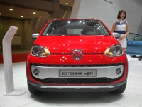 【東京モーターショー13】VW、クロスup！小さな体に大きな存在感［詳細画像］ 画像