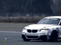 BMW 2シリーズにレーサー、M235i レーシング…333psターボがテスト走行［動画］ 画像